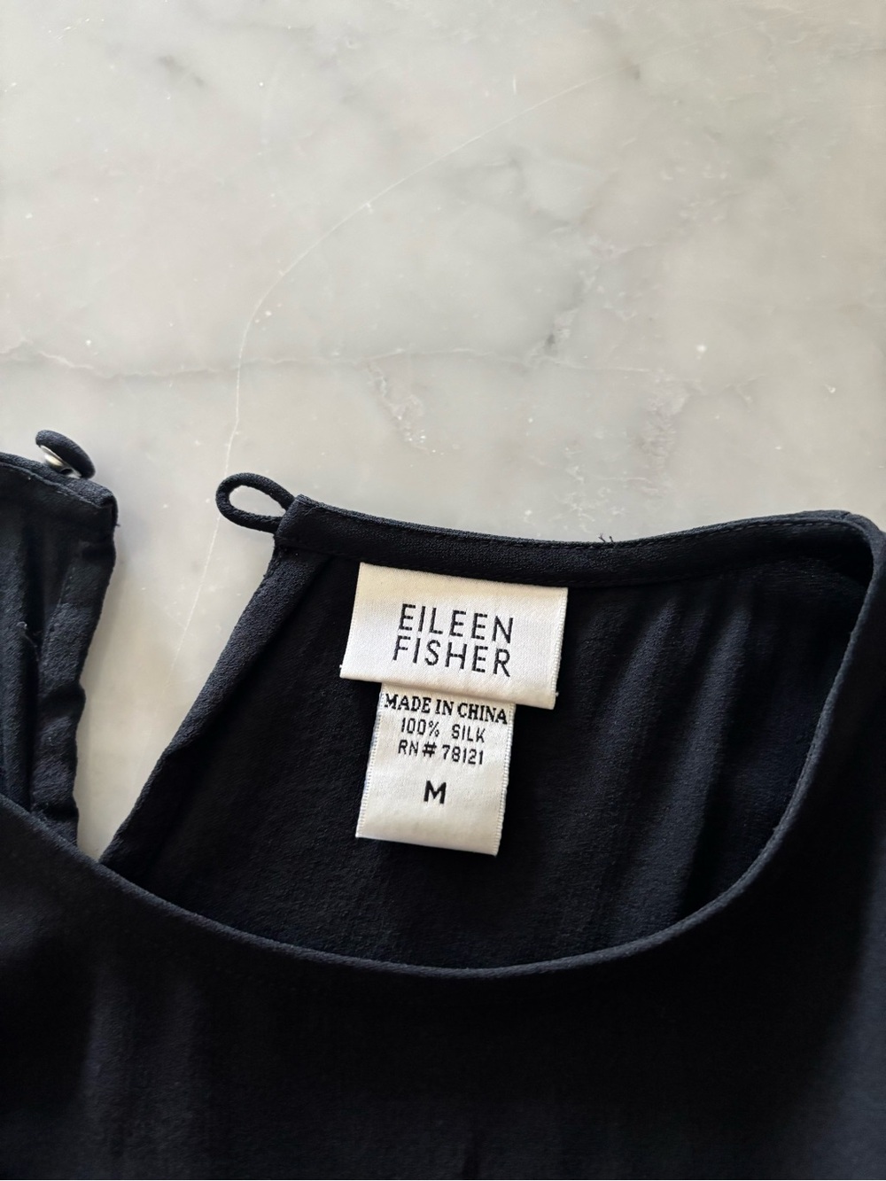 Eileen Fisher Black Sleeveless Crewneck Top - Picture 3 of 3